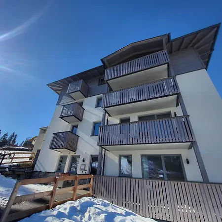 Apartment Penthouse Tauernblick Ski In & Ski Out